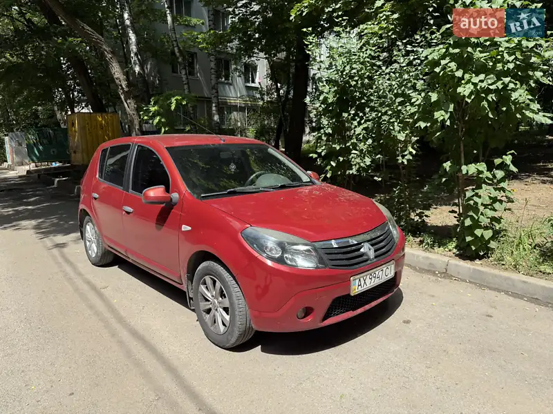 2011 renault sandero