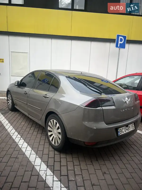 2007 renault laguna