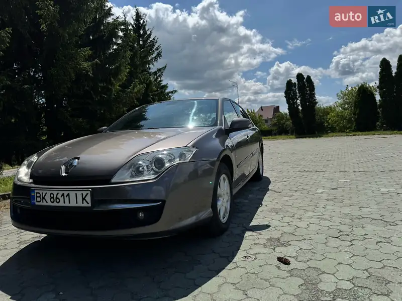2008 renault laguna