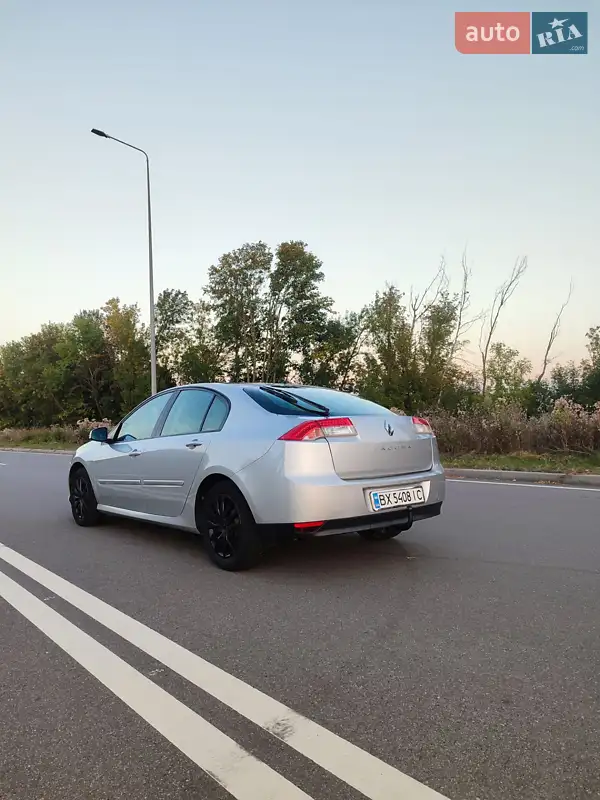2008 renault laguna