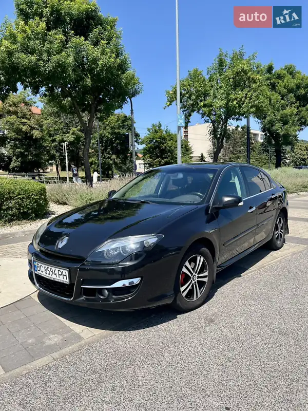 2010 renault laguna