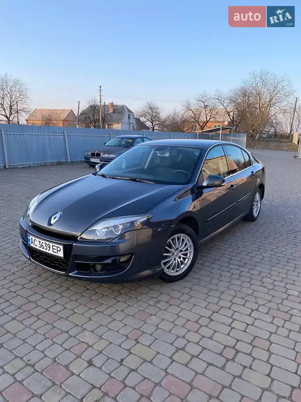 2011 renault laguna
