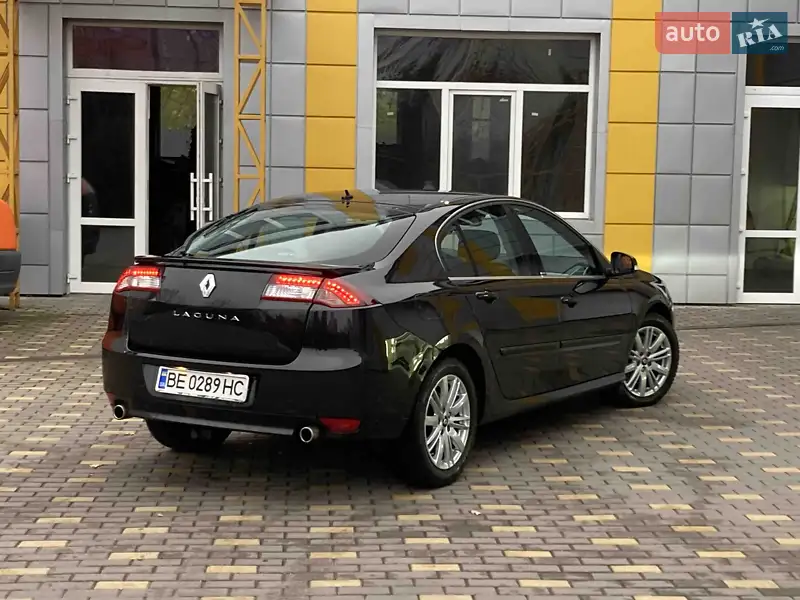 2012 renault laguna