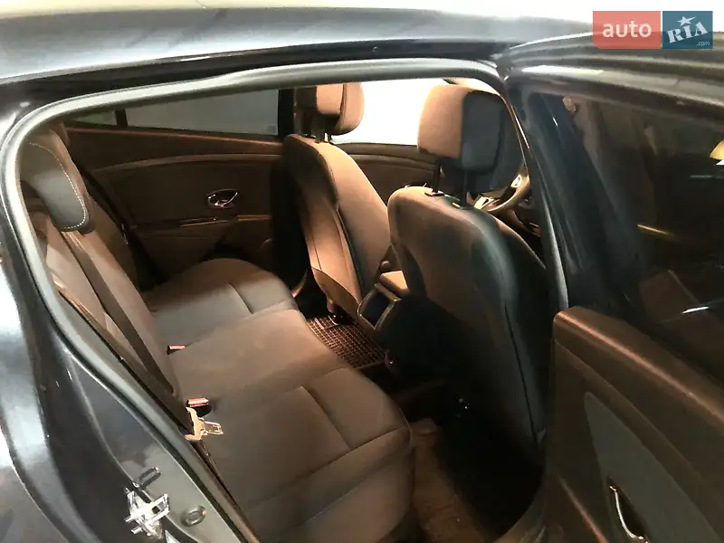 2012 renault megane