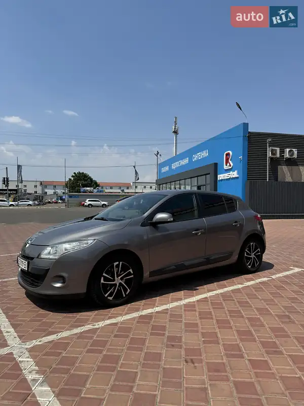 2011 renault megane