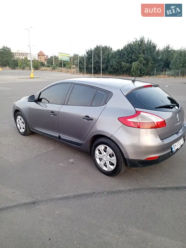 2008 renault megane