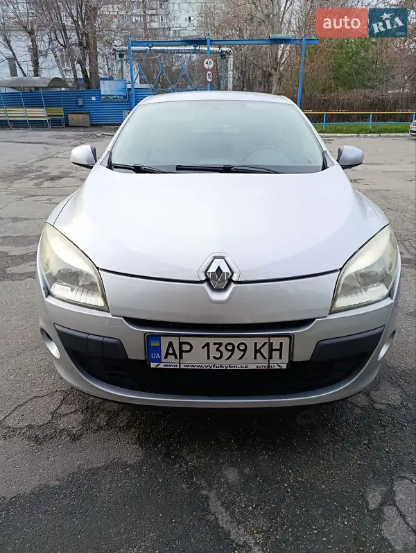 2008 renault megane