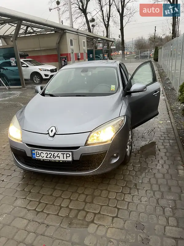 2009 renault megane