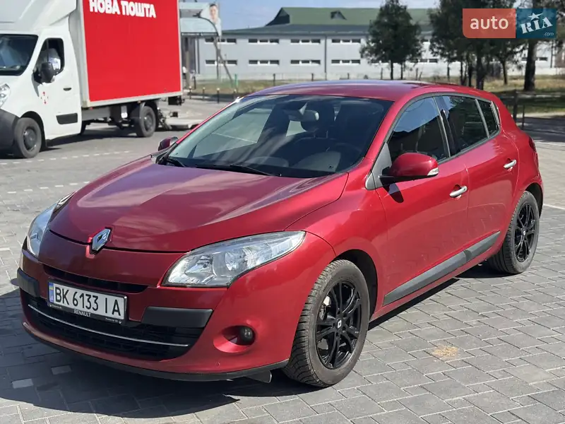 2010 renault megane