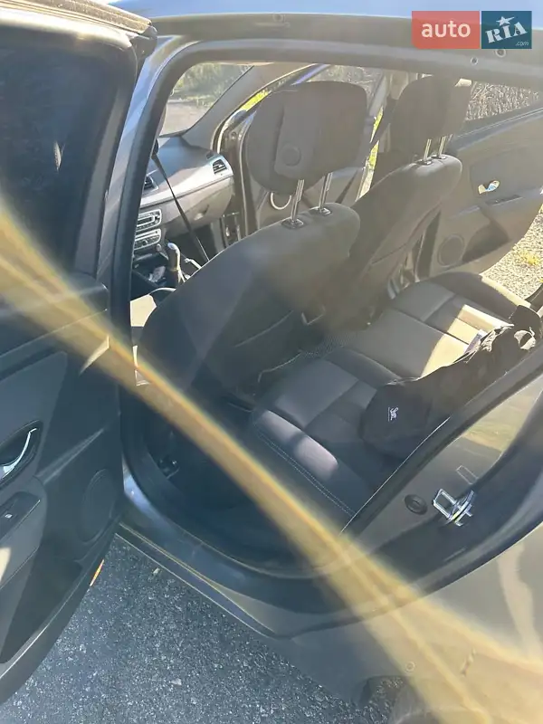 2012 renault megane