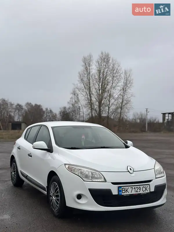 2012 renault megane