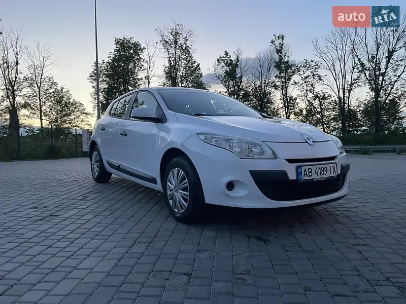 2012 renault megane