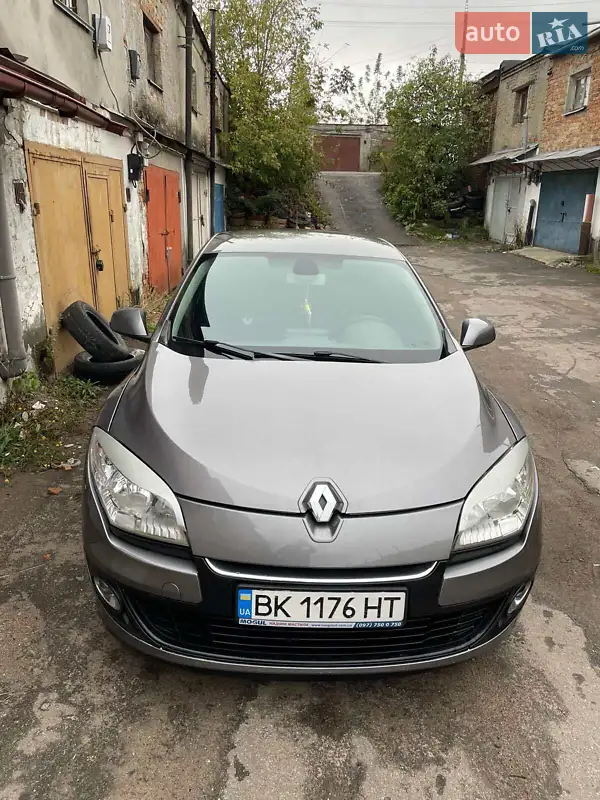 2012 renault megane