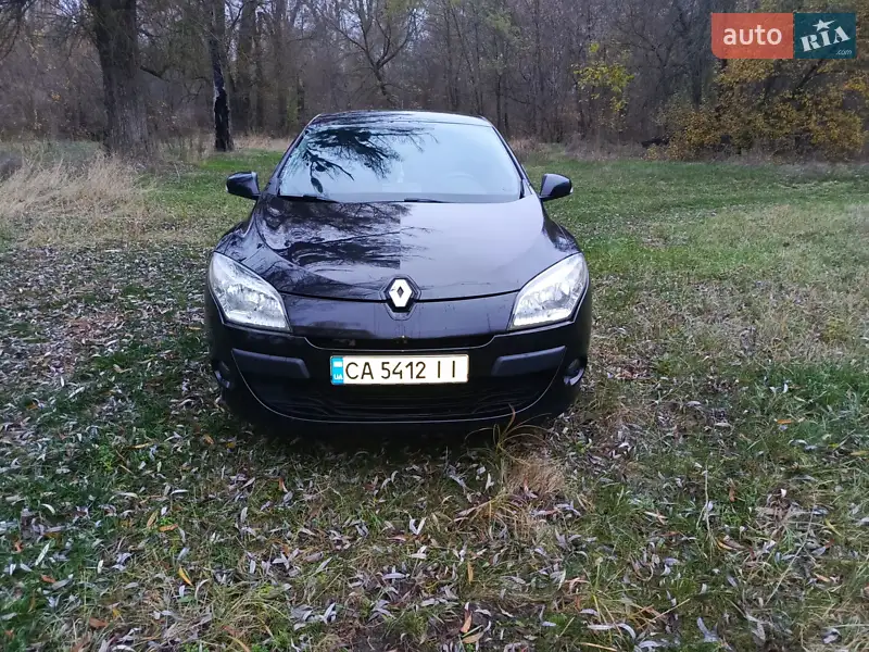 2010 renault megane