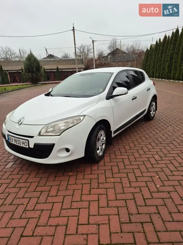 2011 renault megane