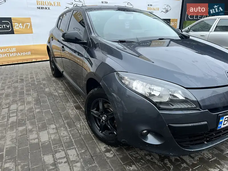 2011 renault megane