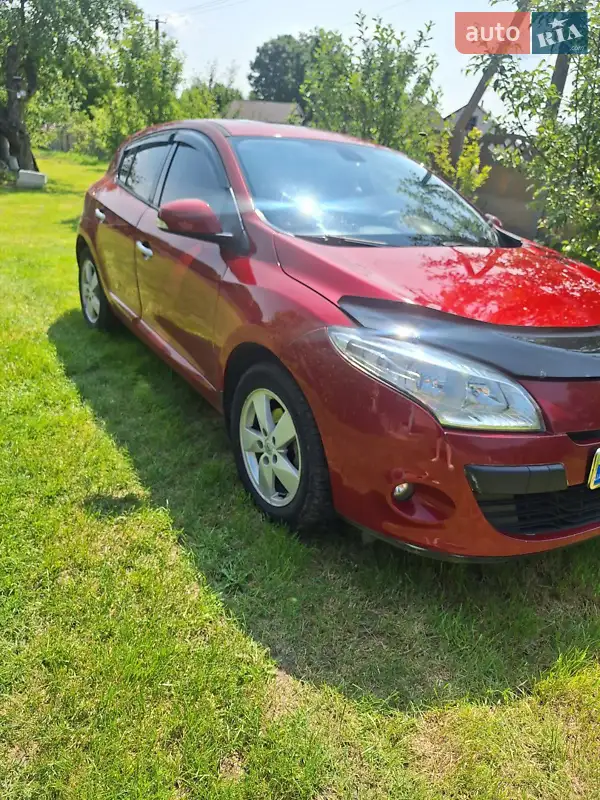 2010 renault megane