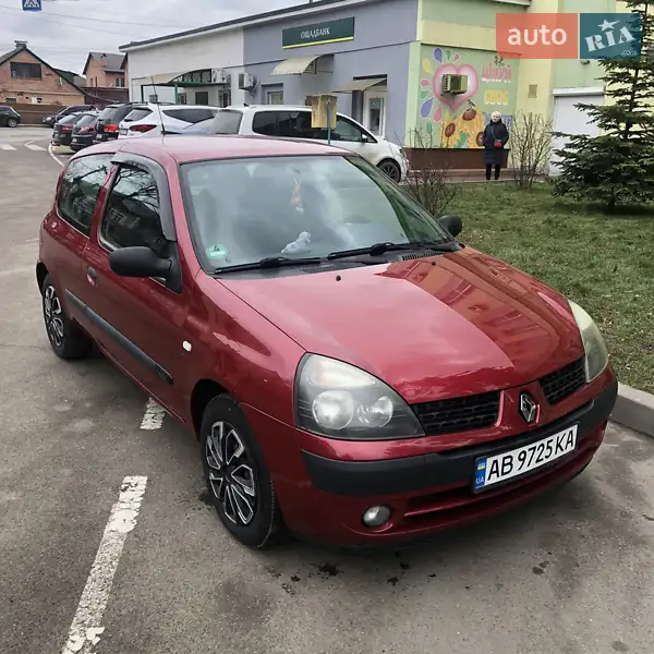 2003 renault clio