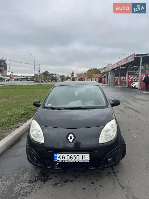 2008 renault twingo
