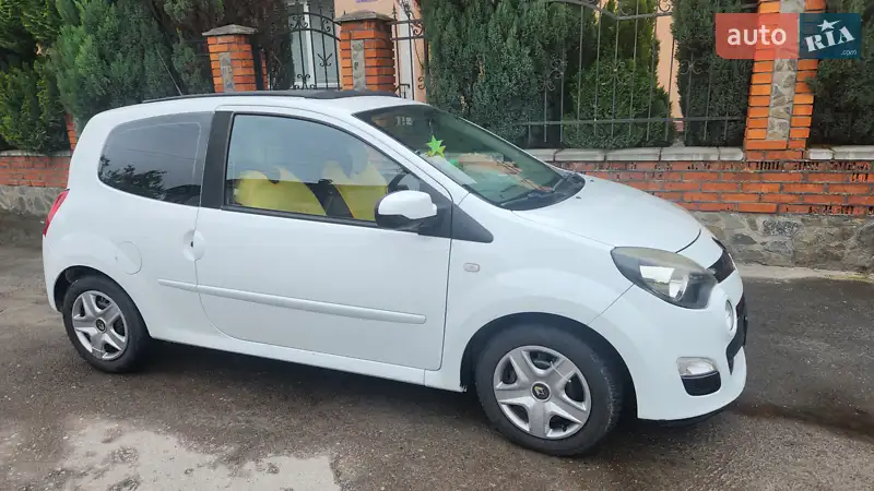 2011 renault twingo