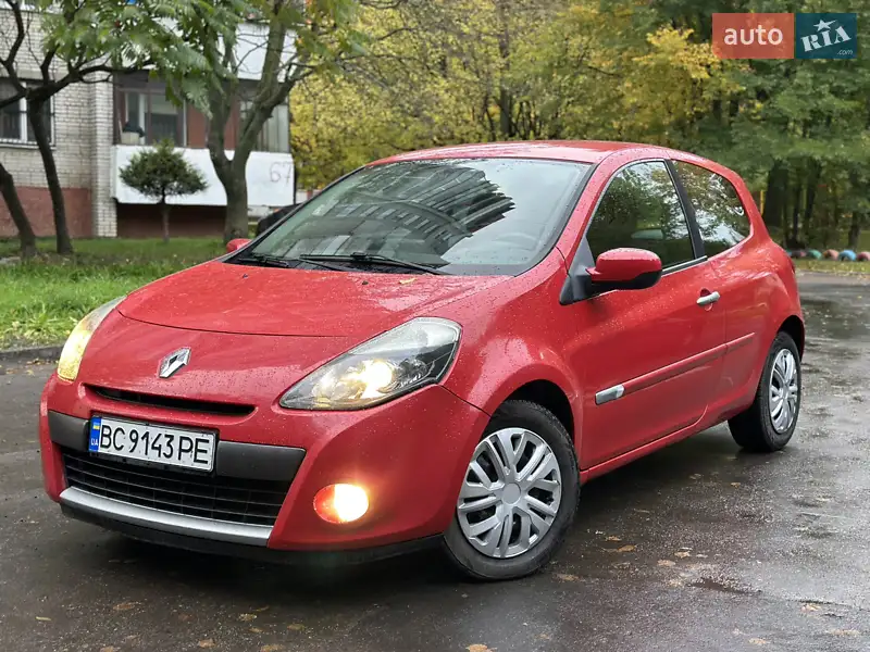 2010 renault clio