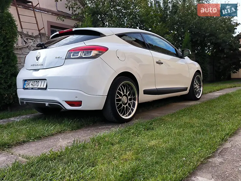 2011 renault megane