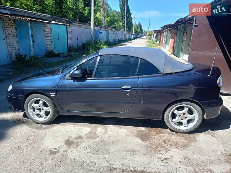 2000 renault megane