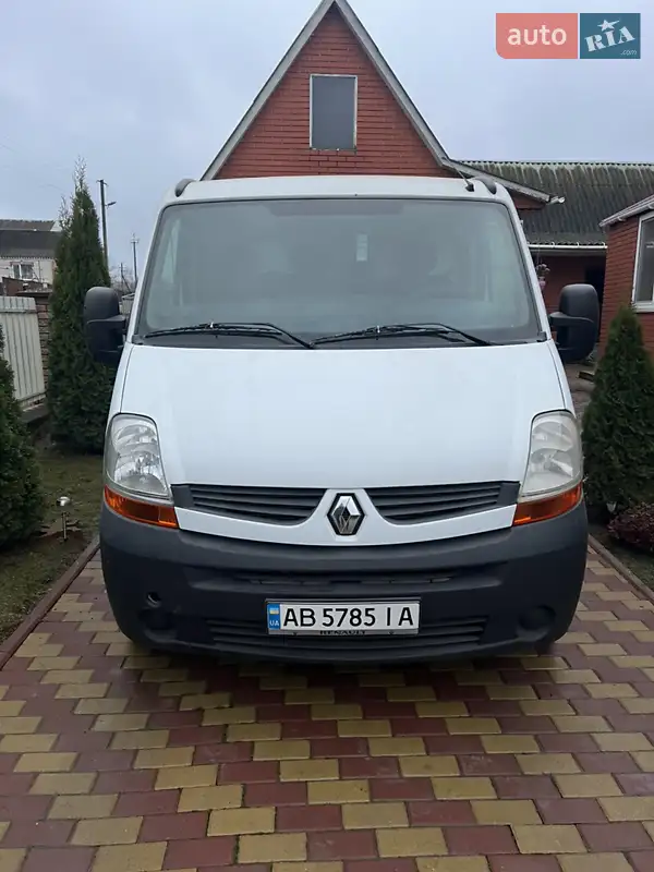 2009 renault master