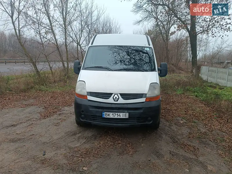 2010 renault master