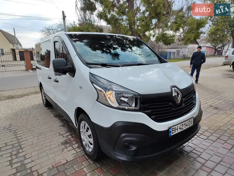 2016 renault trafic