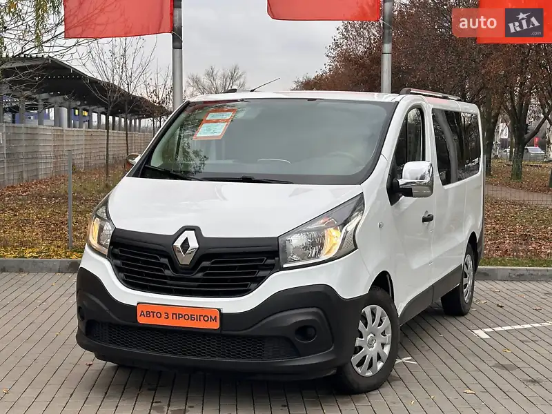 2017 renault trafic