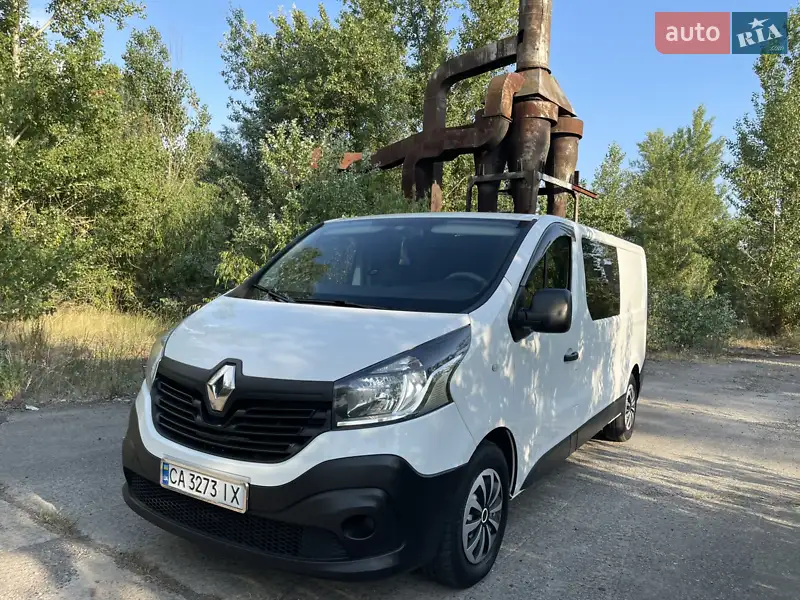 2018 renault trafic