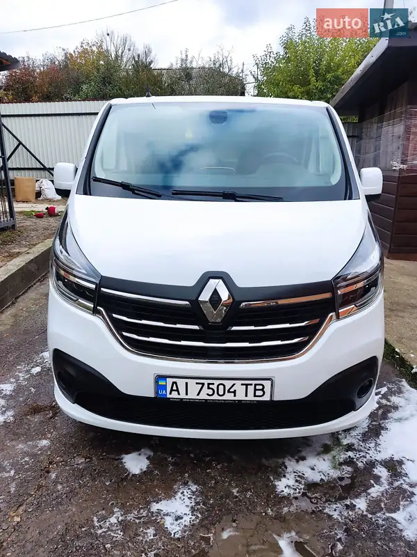 2021 renault trafic