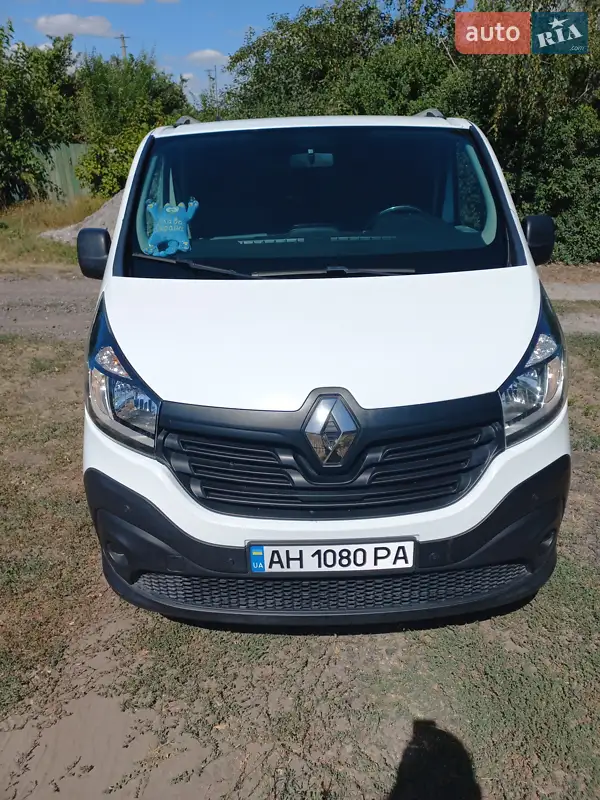 2017 renault trafic