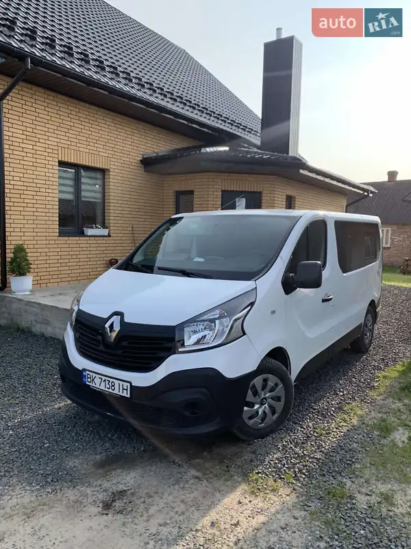 2019 renault trafic