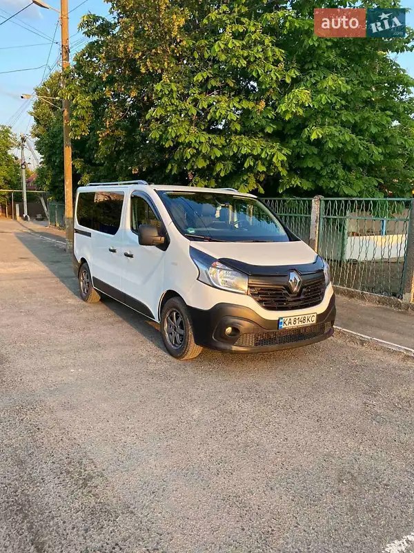 2017 renault trafic