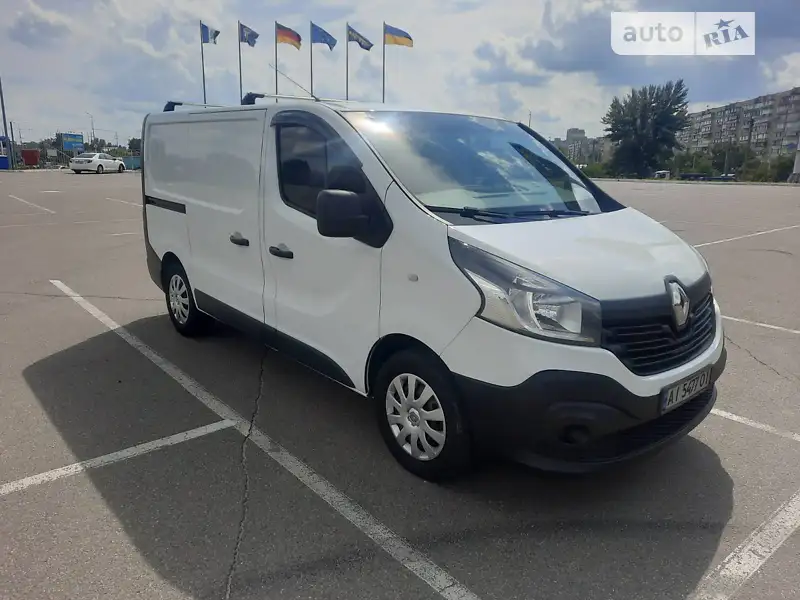 2016 renault trafic