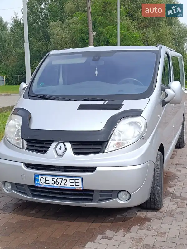 2012 renault trafic