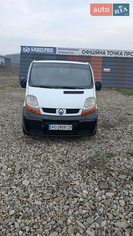 2002 renault trafic