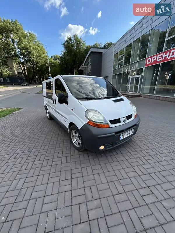 2002 renault trafic