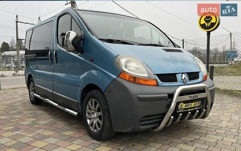 2003 renault trafic