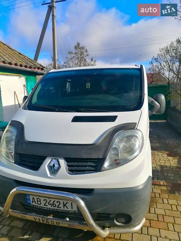 2008 renault trafic