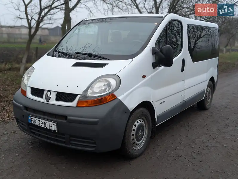 2001 renault trafic