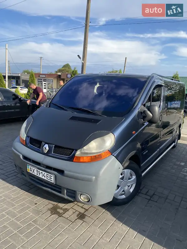 2002 renault trafic