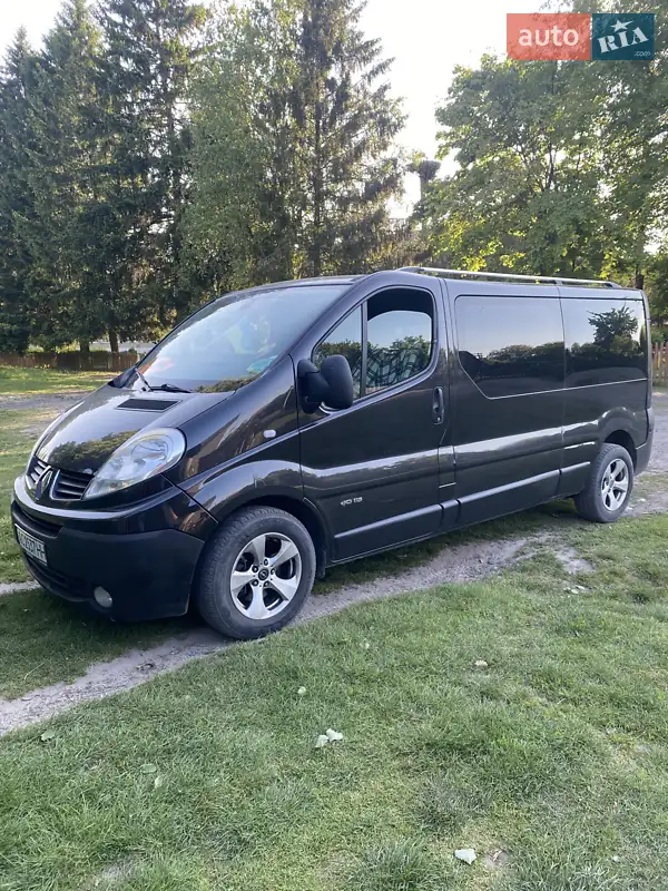 2010 renault trafic