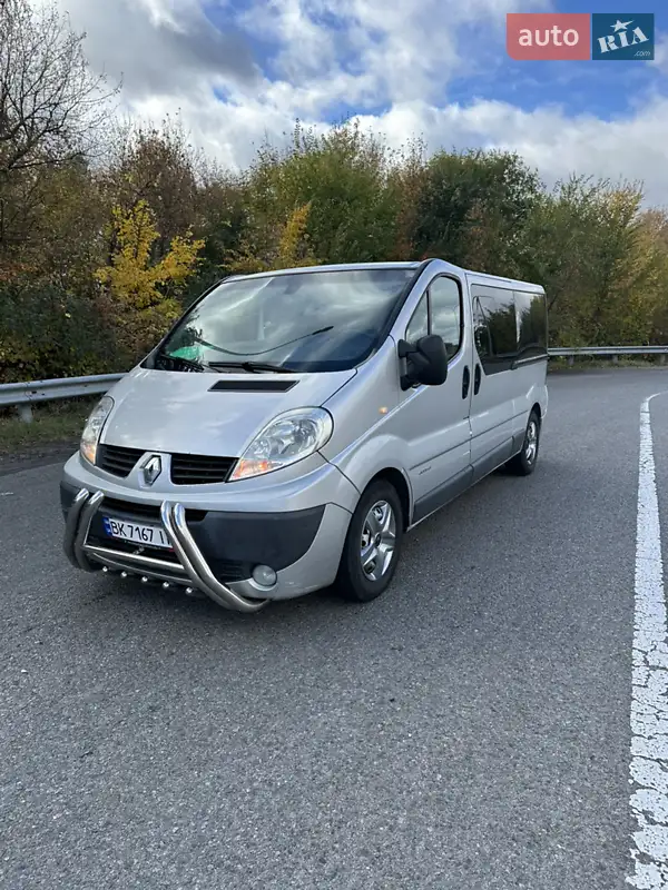 2009 renault trafic