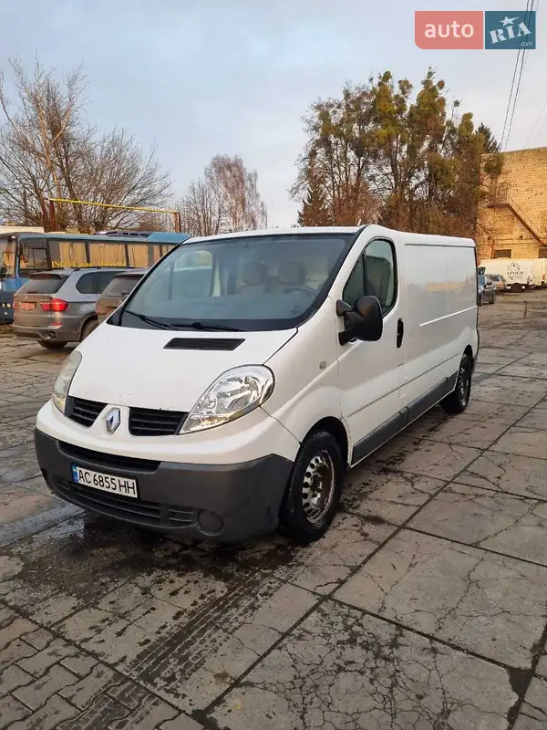 2008 renault trafic