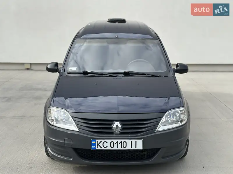 2010 renault logan