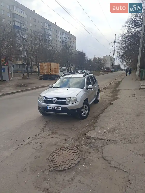 2011 renault duster