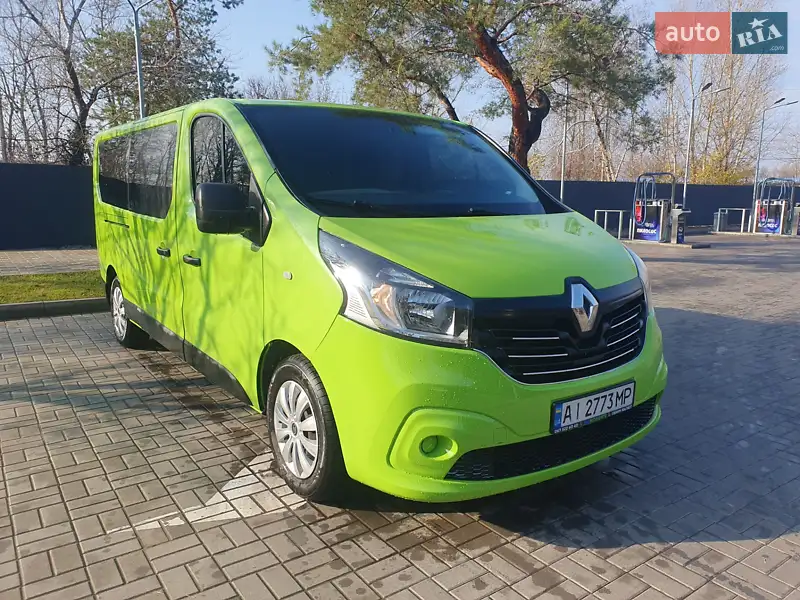 2017 renault trafic